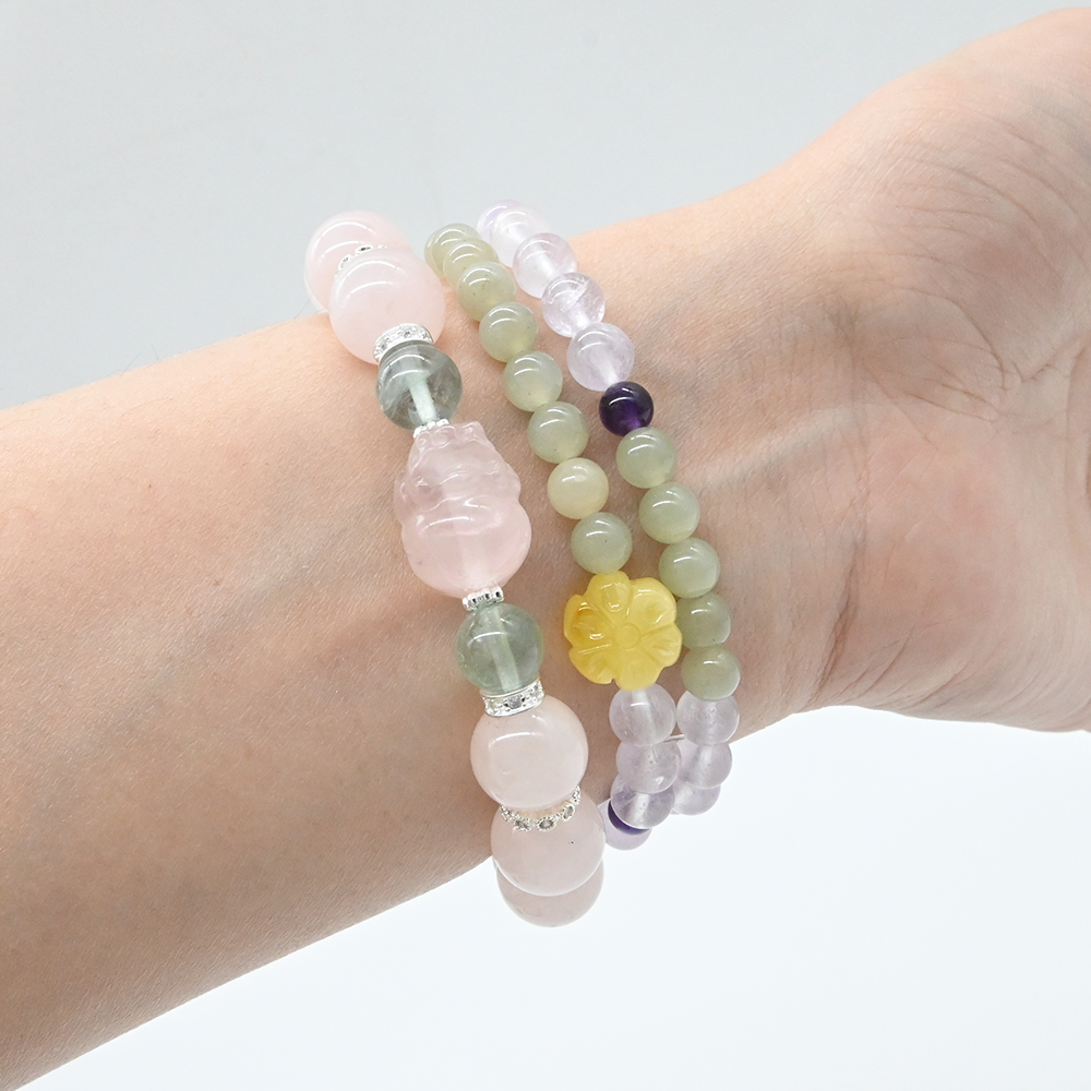 Bracelet porte-bonheur en quartz rose