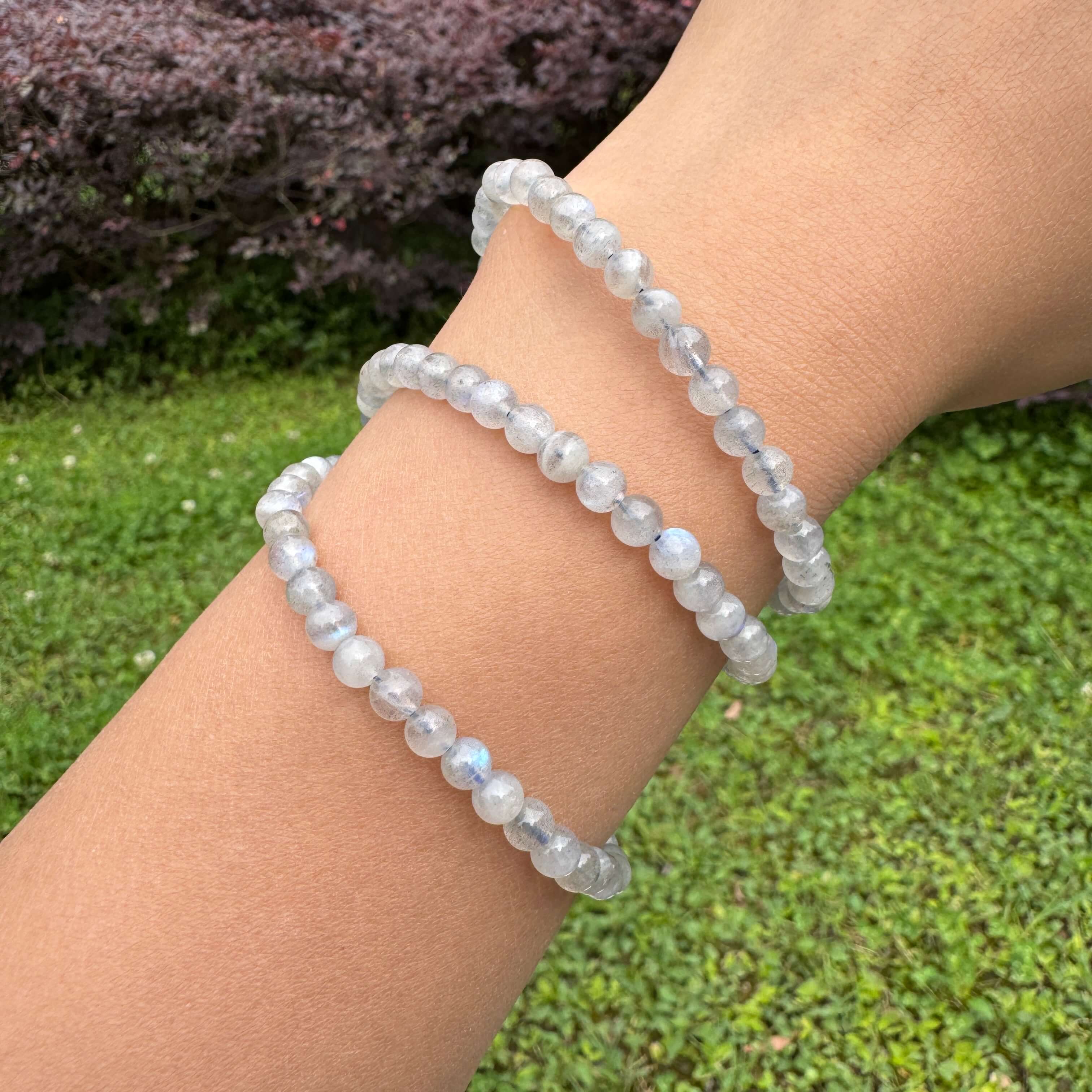 Muse au clair de lune